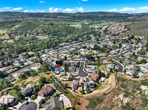 View/Area - 12913 Evalyn Ct, Poway, CA 92064 photo 7 of 13