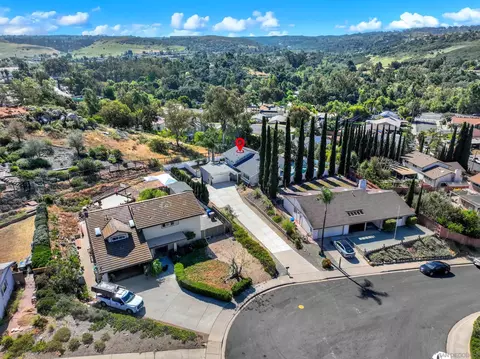 View/Area - 12913 Evalyn Ct, Poway, CA 92064 photo 4 of 13