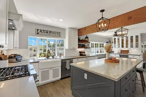 Kitchen - 12913 Evalyn Ct, Poway, CA 92064 photo 2 of 7