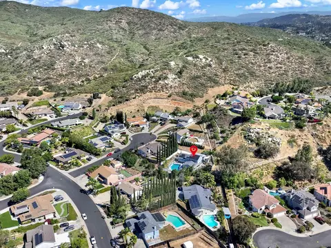View/Area - 12913 Evalyn Ct, Poway, CA 92064 photo 5 of 13