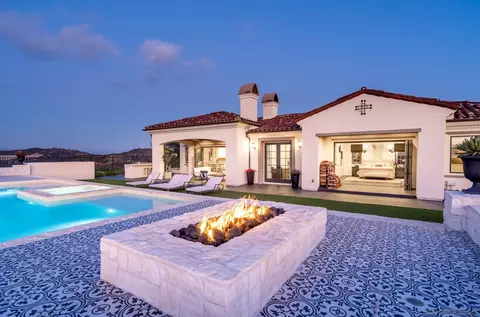 8082 El Cielo, Rancho Santa Fe, CA 92067
