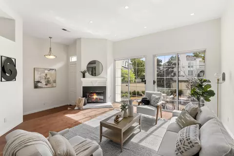 5123 Renaissance Ave #C, San Diego, CA 92122