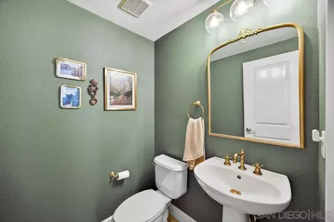 Bath - 4345 Shoreline Way #3, Oceanside, CA 92056 photo 1 of 6