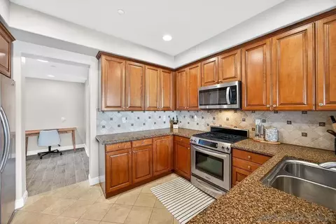 Kitchen - 4345 Shoreline Way #3, Oceanside, CA 92056 photo 4 of 4