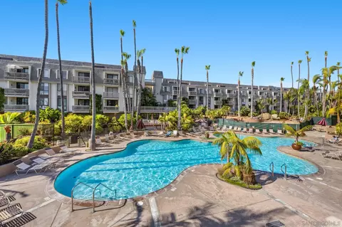 Exterior - 999 N Pacific St #A20, Oceanside, CA 92054 photo 4 of 6