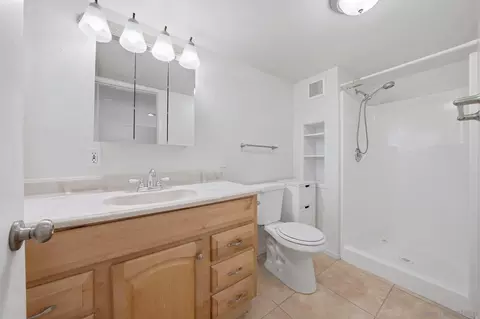 Bath - 11819 Johnson Lake Rd, Lakeside, CA 92040 photo 4 of 4