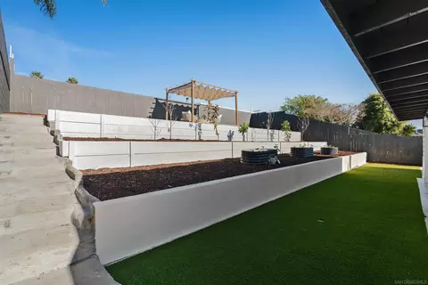 Exterior - 1426 Santa Rosa St, Oceanside, CA 92058 photo 20 of 28