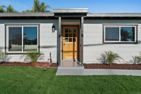 Exterior - 1426 Santa Rosa St, Oceanside, CA 92058 photo 10 of 28