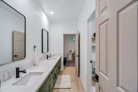 Bath - 550 Echo Ln, San Marcos, CA 92078 photo 6 of 7