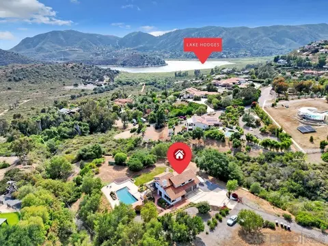 View/Area - 3453 Via Loma Vis, Escondido, CA 92029 photo 2 of 5