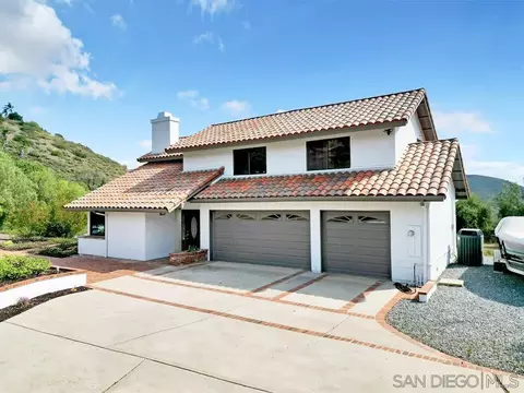 Exterior - 3453 Via Loma Vis, Escondido, CA 92029 photo 3 of 11