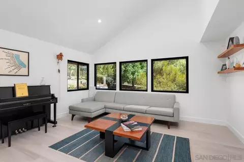 Living - 3453 Via Loma Vis, Escondido, CA 92029 photo 1 of 3