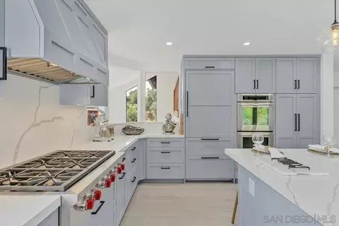 Kitchen - 3453 Via Loma Vis, Escondido, CA 92029 photo 5 of 12