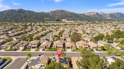 View/Area - 45948 Via La Colorada, Temecula, CA 92592 photo 2 of 8