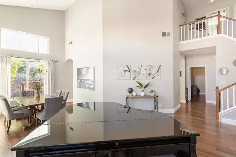 Entry Way - 45948 Via La Colorada, Temecula, CA 92592 photo 3 of 3