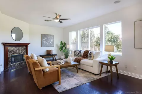 Living - 1517 Carmel Ave, Chula Vista, CA 91913 photo 2 of 3
