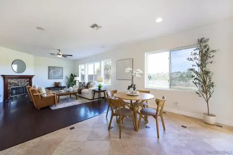 Dining - 1517 Carmel Ave, Chula Vista, CA 91913 photo 3 of 4