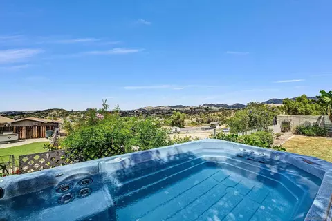Exterior - 13856 Gorrion Ct, El Cajon, CA 92021 photo 8 of 9