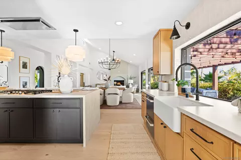 Kitchen - 1170 Rancho Encinitas Dr, Encinitas, CA 92024 photo 6 of 6