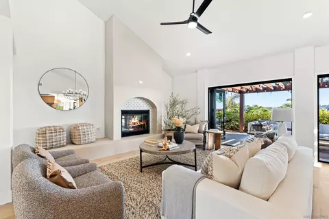 Living - 1170 Rancho Encinitas Dr, Encinitas, CA 92024 photo 4 of 7