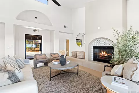 Living - 1170 Rancho Encinitas Dr, Encinitas, CA 92024 photo 5 of 7