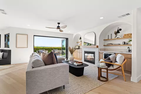 Living - 1170 Rancho Encinitas Dr, Encinitas, CA 92024 photo 3 of 7