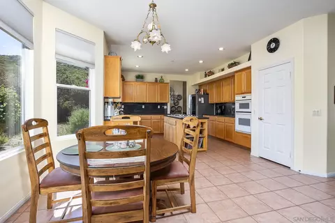 Kitchen - 2914 Stonefield Dr, Jamul, CA 91935 photo 3 of 3