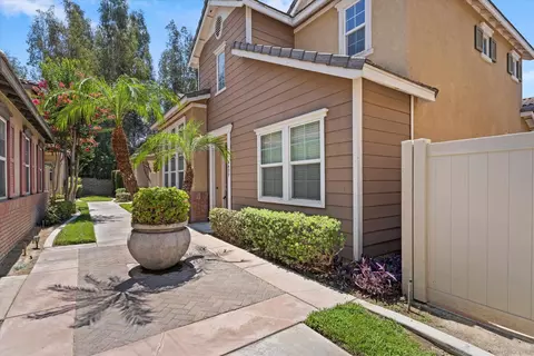 Exterior - 4437 Leonard Ct, Riverside, CA 92501 photo 2 of 5