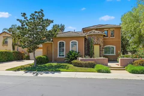 Exterior - 2449 Pine Valley Gln, Escondido, CA 92026 photo 11 of 11