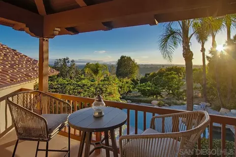Exterior - 3993 Peony Dr, Fallbrook, CA 92028 photo 12 of 14