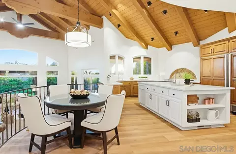 Dining - 3993 Peony Dr, Fallbrook, CA 92028 photo 3 of 3