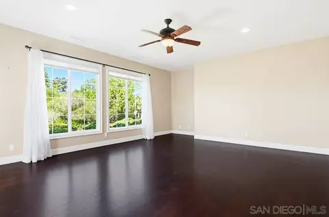 Living - 12858 Stone Cyn, Poway, CA 92064 photo 7 of 10