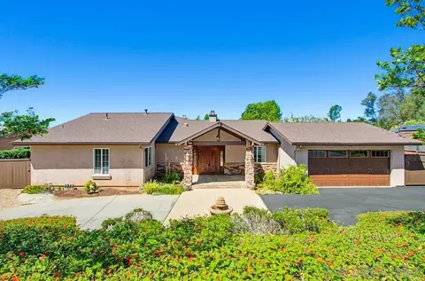 Exterior - 12858 Stone Cyn, Poway, CA 92064 photo 3 of 11