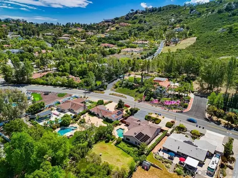 View/Area - 12858 Stone Cyn, Poway, CA 92064 photo 2 of 5