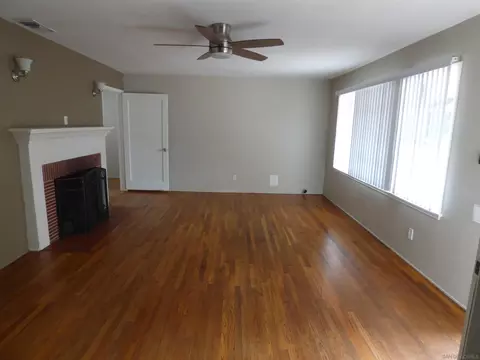 Living - 4015 Calavo Dr, La Mesa, CA 91941 photo 5 of 10