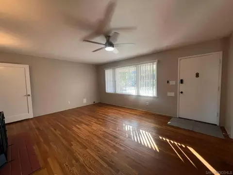 Living - 4015 Calavo Dr, La Mesa, CA 91941 photo 4 of 10