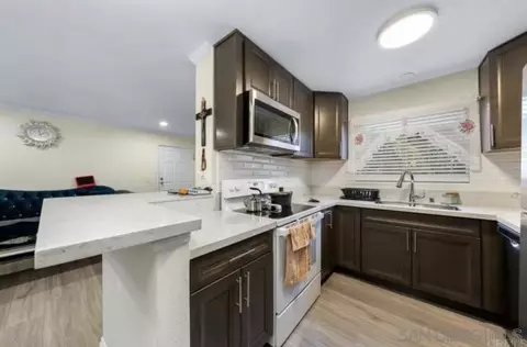 Kitchen - 620 E Lexington #5, El Cajon, CA 92020 photo 2 of 3