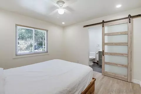 Bedroom - 1570 Villa Crest Dr, El Cajon, CA 92021 photo 2 of 3