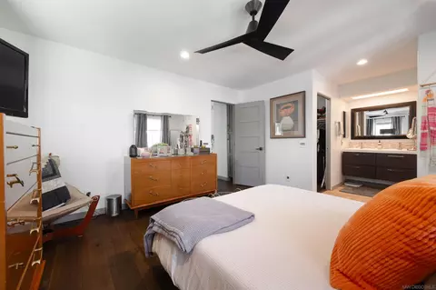 Bedroom - 13947 Midland Rd, Poway, CA 92064 photo 2 of 4