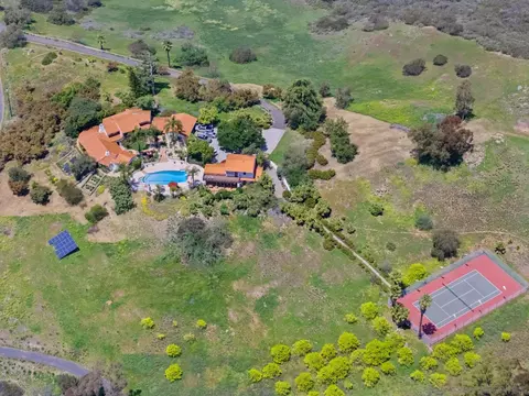 View/Area - 17156 Dos Hermanos, Poway, CA 92064 photo 2 of 6