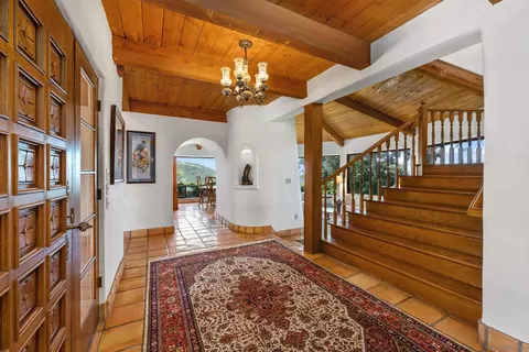 Entry Way - 17156 Dos Hermanos, Poway, CA 92064 photo 3 of 4