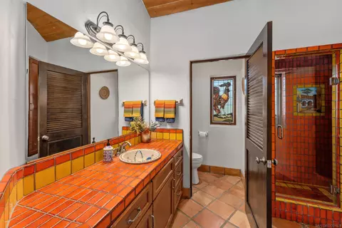 Bath - 17156 Dos Hermanos, Poway, CA 92064 photo 1 of 6