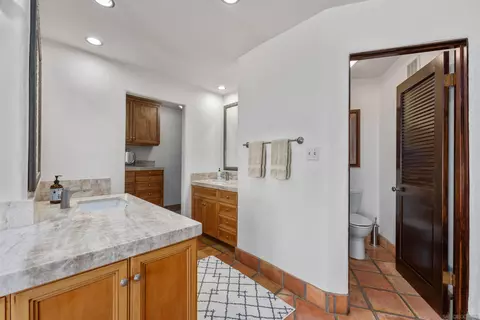 Bath - 17156 Dos Hermanos, Poway, CA 92064 photo 2 of 6