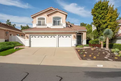 881 Windridge Cir, San Marcos, CA 92078