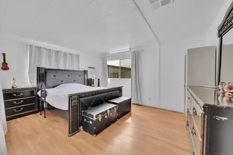 Bedroom - 400 Greenfield Dr #SPC 101, El Cajon, CA 92021 photo 1 of 4