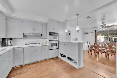 Kitchen - 400 Greenfield Dr #SPC 101, El Cajon, CA 92021 photo 4 of 4