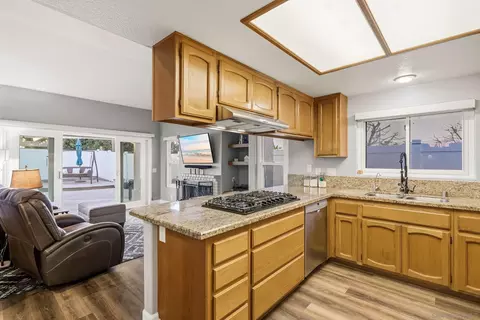 Kitchen - 849 Muirfield Dr, Oceanside, CA 92058 photo 2 of 2