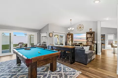 Living - 849 Muirfield Dr, Oceanside, CA 92058 photo 1 of 4