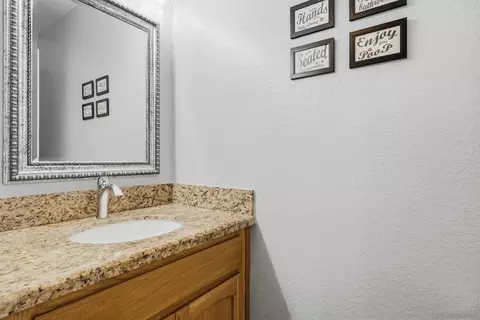 Bath - 849 Muirfield Dr, Oceanside, CA 92058 photo 1 of 4