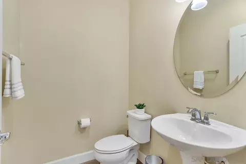 Bath - 13227 Spring Mountain Rd, Lakeside, CA 92040 photo 1 of 5